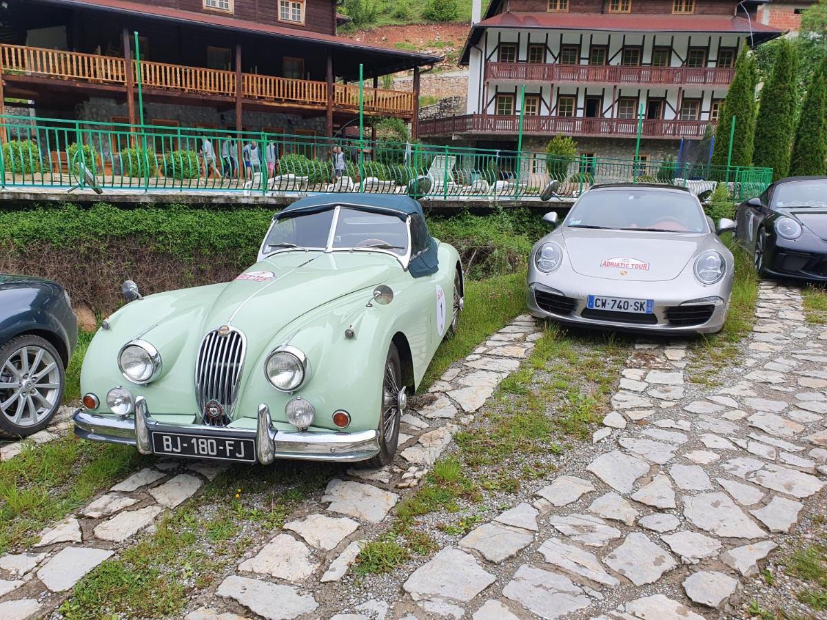 Gasthaus Etno Selo Vrelo & Camping Berane Exterior foto