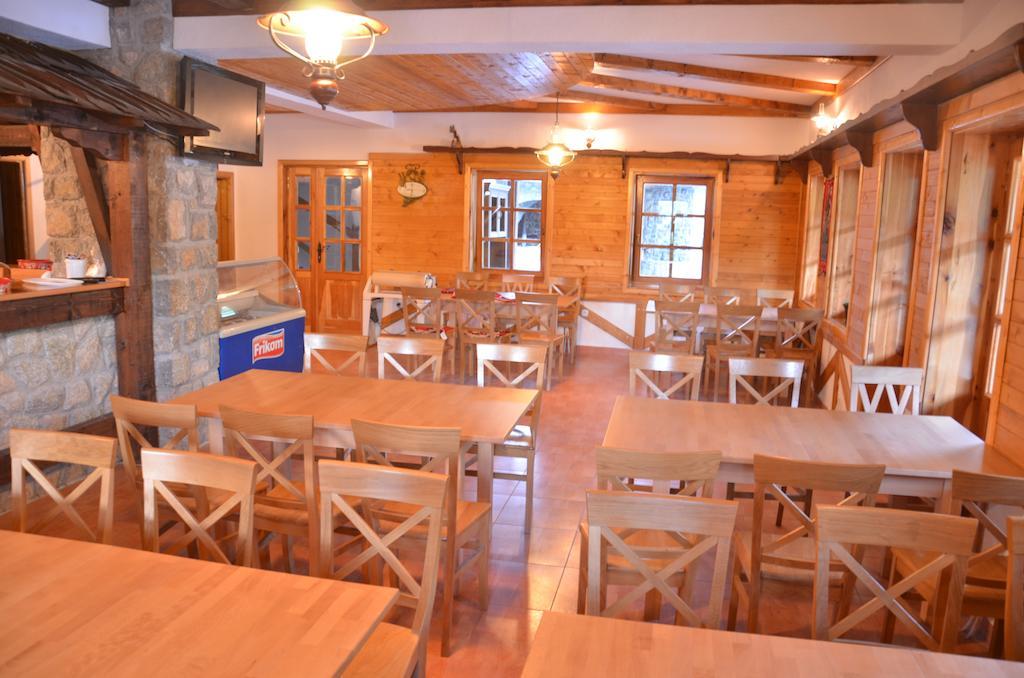 Gasthaus Etno Selo Vrelo & Camping Berane Exterior foto