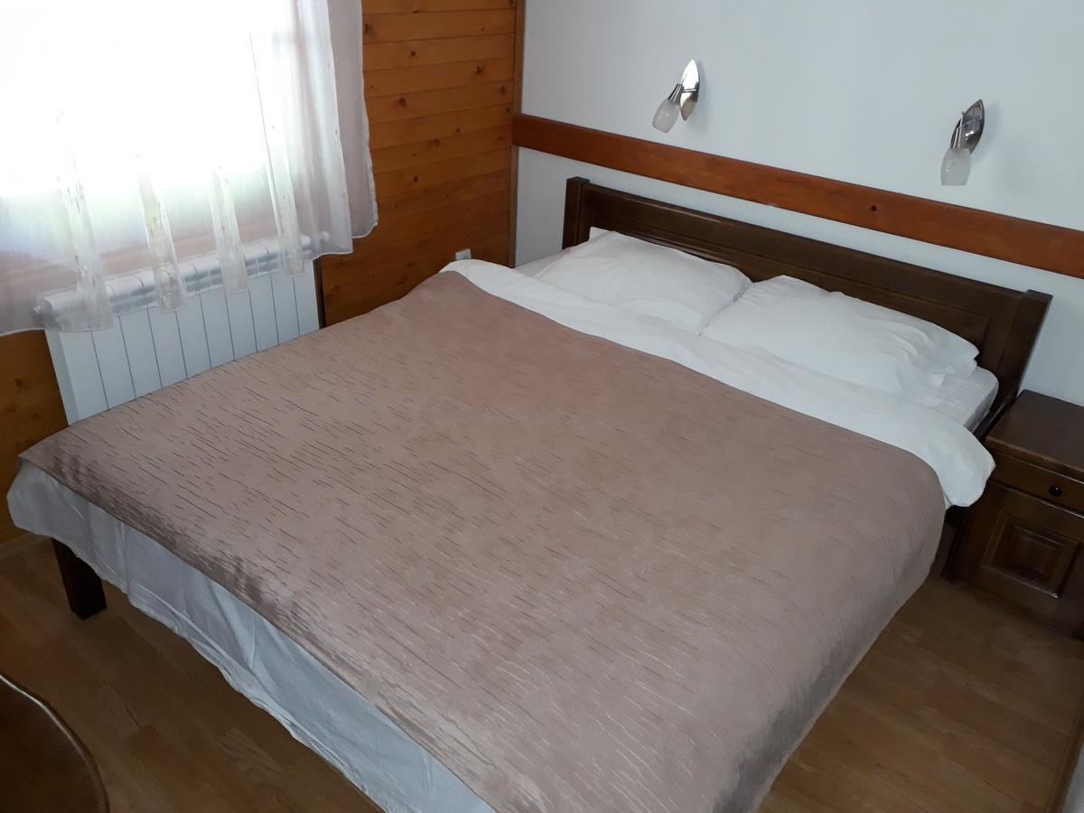 Hotel & Camping Etno Selo Vrelo Berane Exterior foto