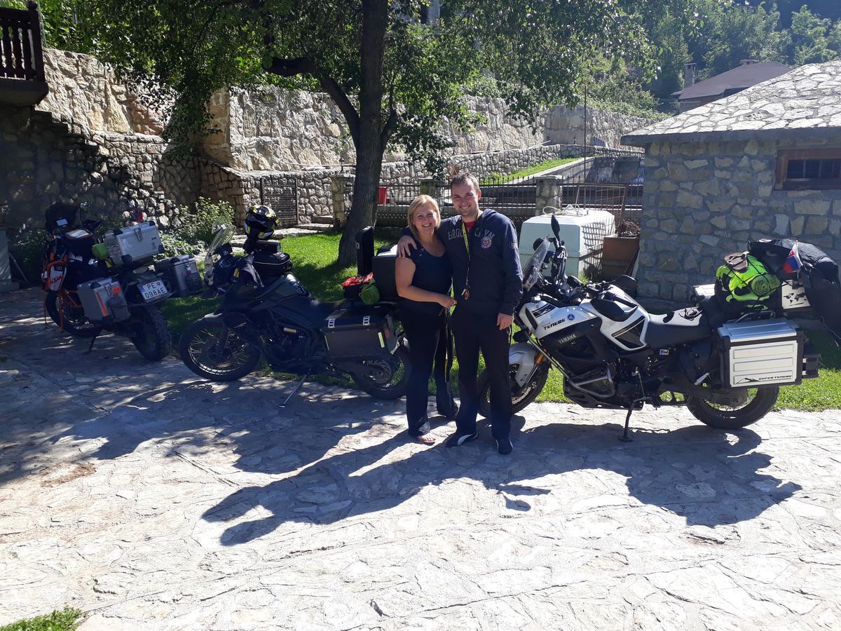 Gasthaus Etno Selo Vrelo & Camping Berane Exterior foto